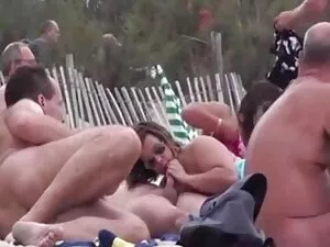 Janet accarezzò il s ...
